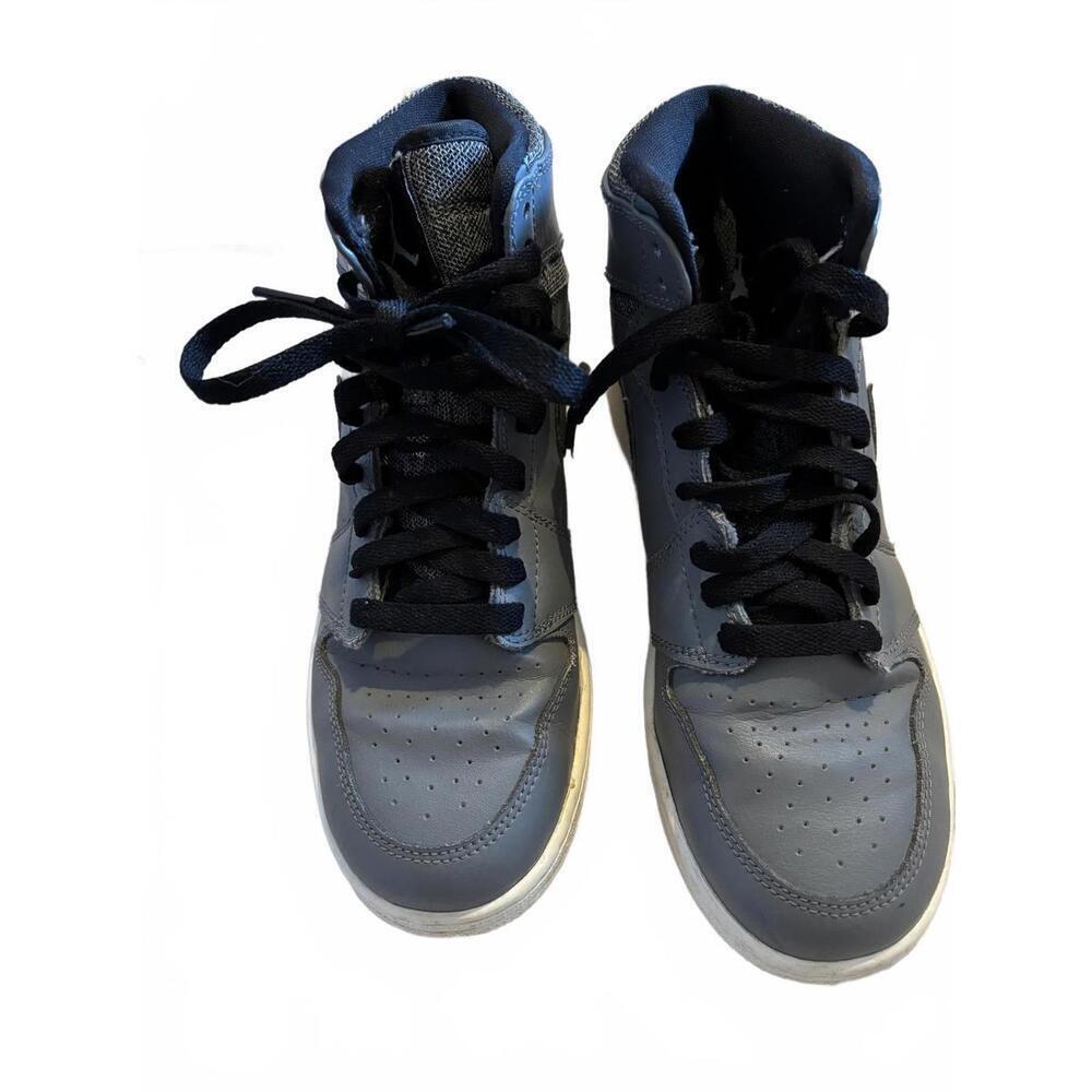 FLASH SALE!
Nike Air Jordan 1 Retro High OG Sneaker Rare Y5=W7 - Picture 4 of 8